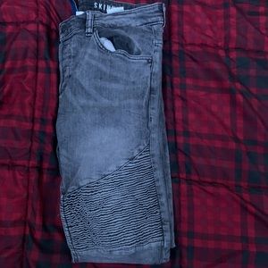 H&M Skinny Jeans size 32/32 open to offers